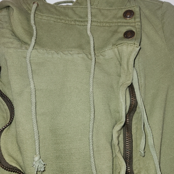 We The Free Army/Olive Green Carmen Moto Jacket With Hood Size S Sweatshirt Feel - Picture 8 of 16